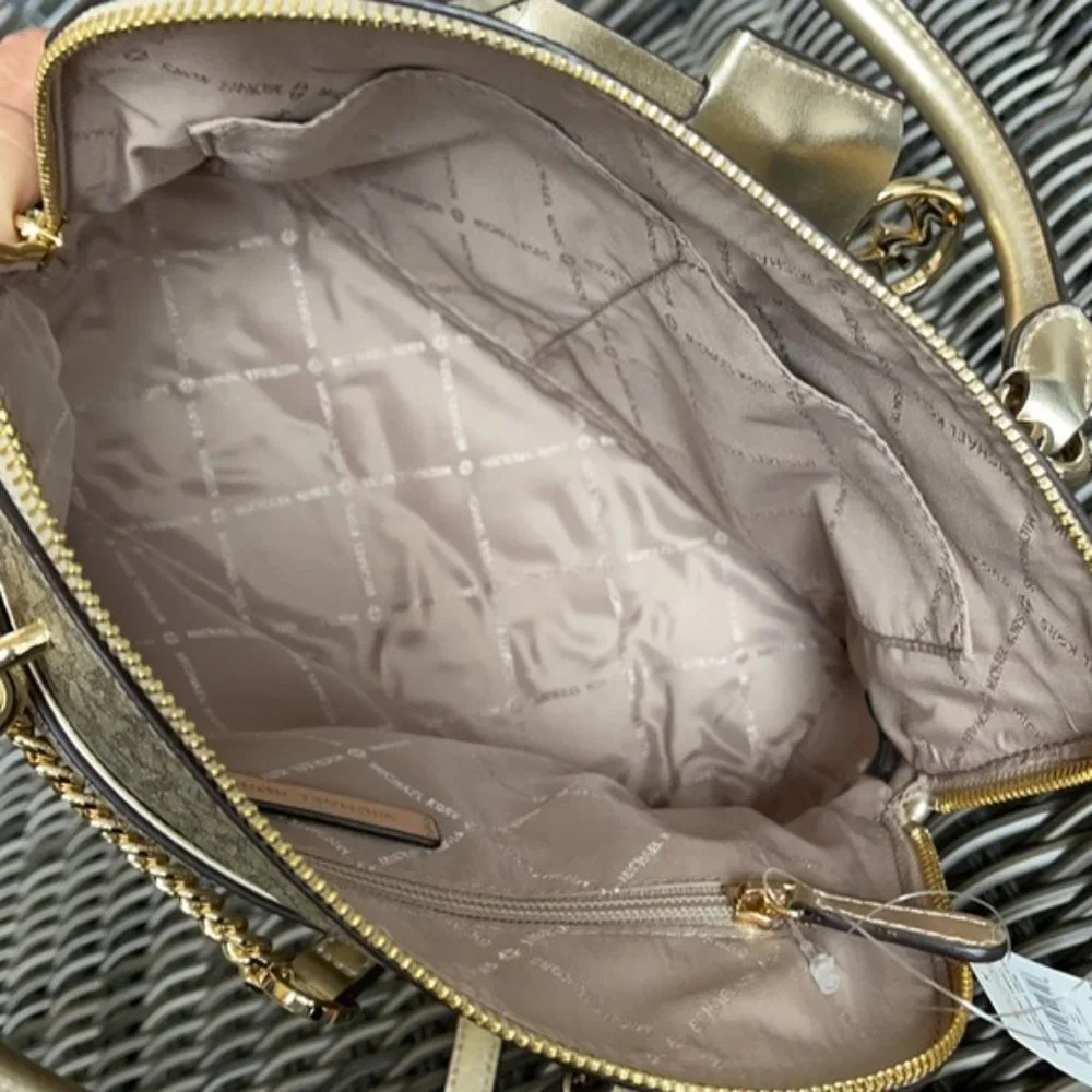 Michael Kors Jet Set Travel Medium Dome Crossbody Satchel Bag Pale Gold - Picture 8 of 16